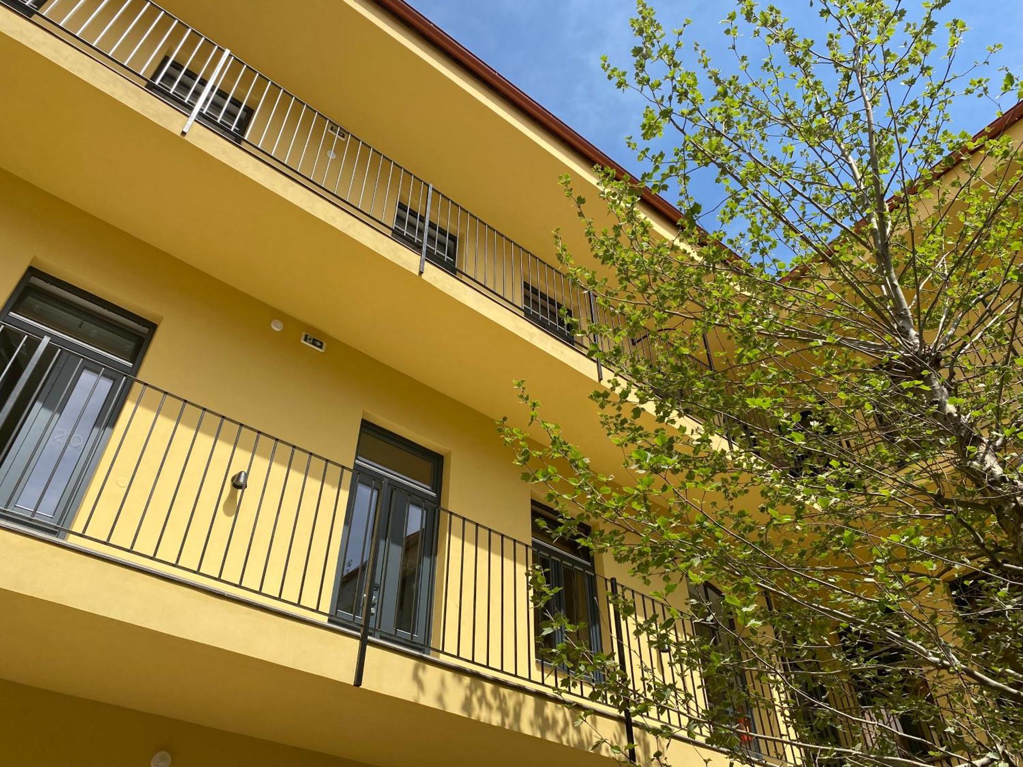 Aparthotel Honest Karlin Praga Esterno foto
